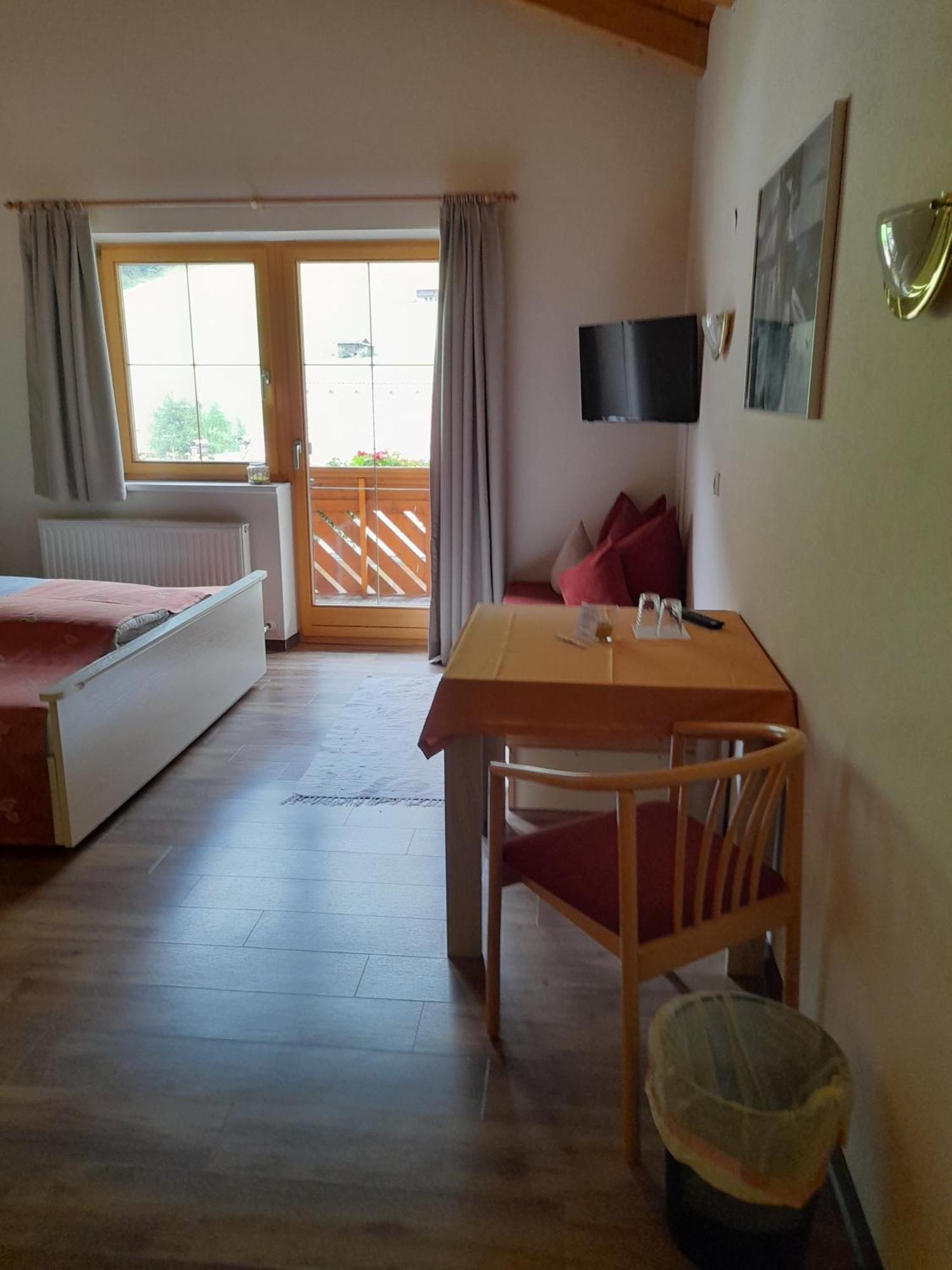 Piosmes Apart Studio Bergdiamant מראה חיצוני תמונה